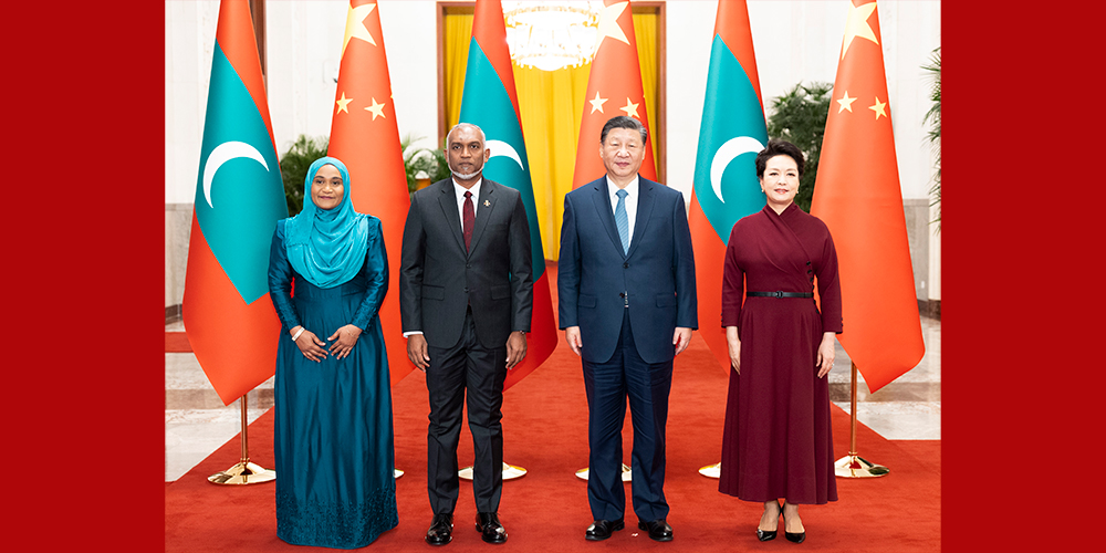 China e Maldivas elevam laços em conversa dos dois presidentes